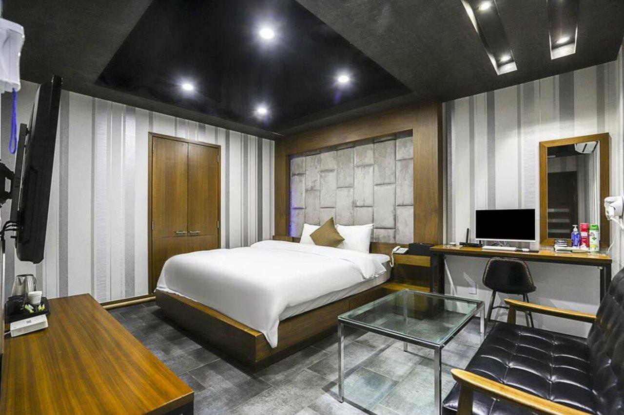 Hotel Tj 首爾 外观 照片