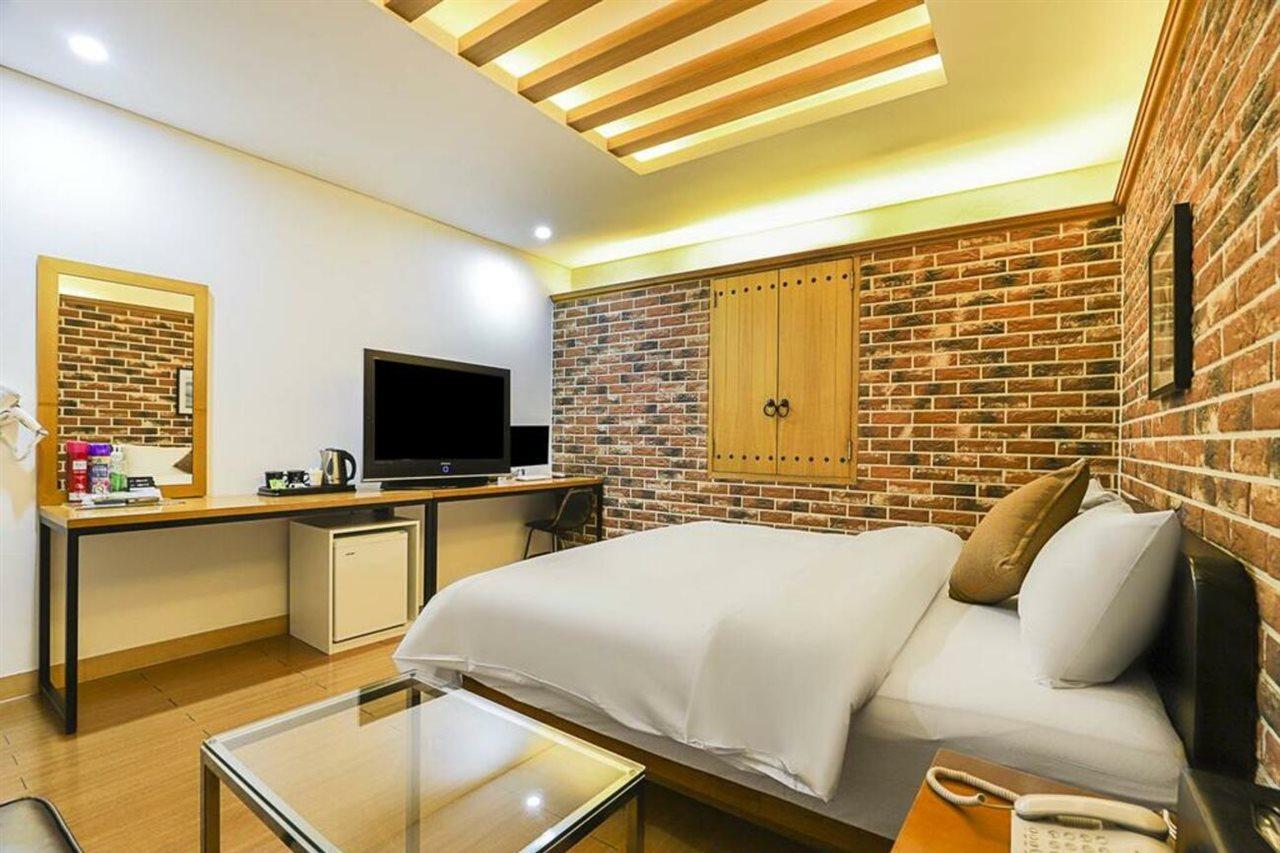 Hotel Tj 首爾 外观 照片